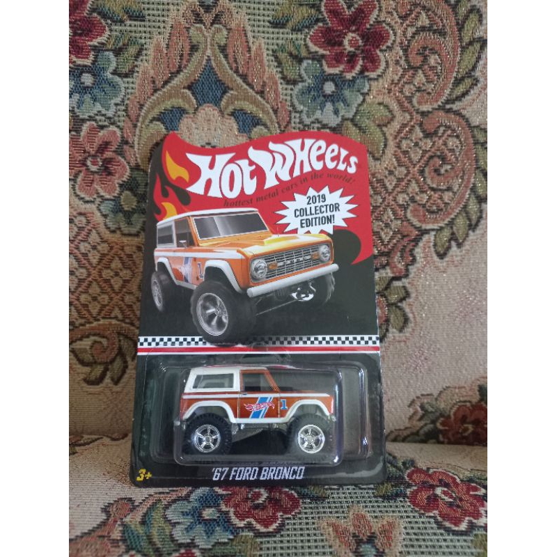 Hot Wheels Collector Boulevard - Ford Bronco 1975 A Escala 1:64 Con Carrocería Metálica Y Neumáticos Real Riders