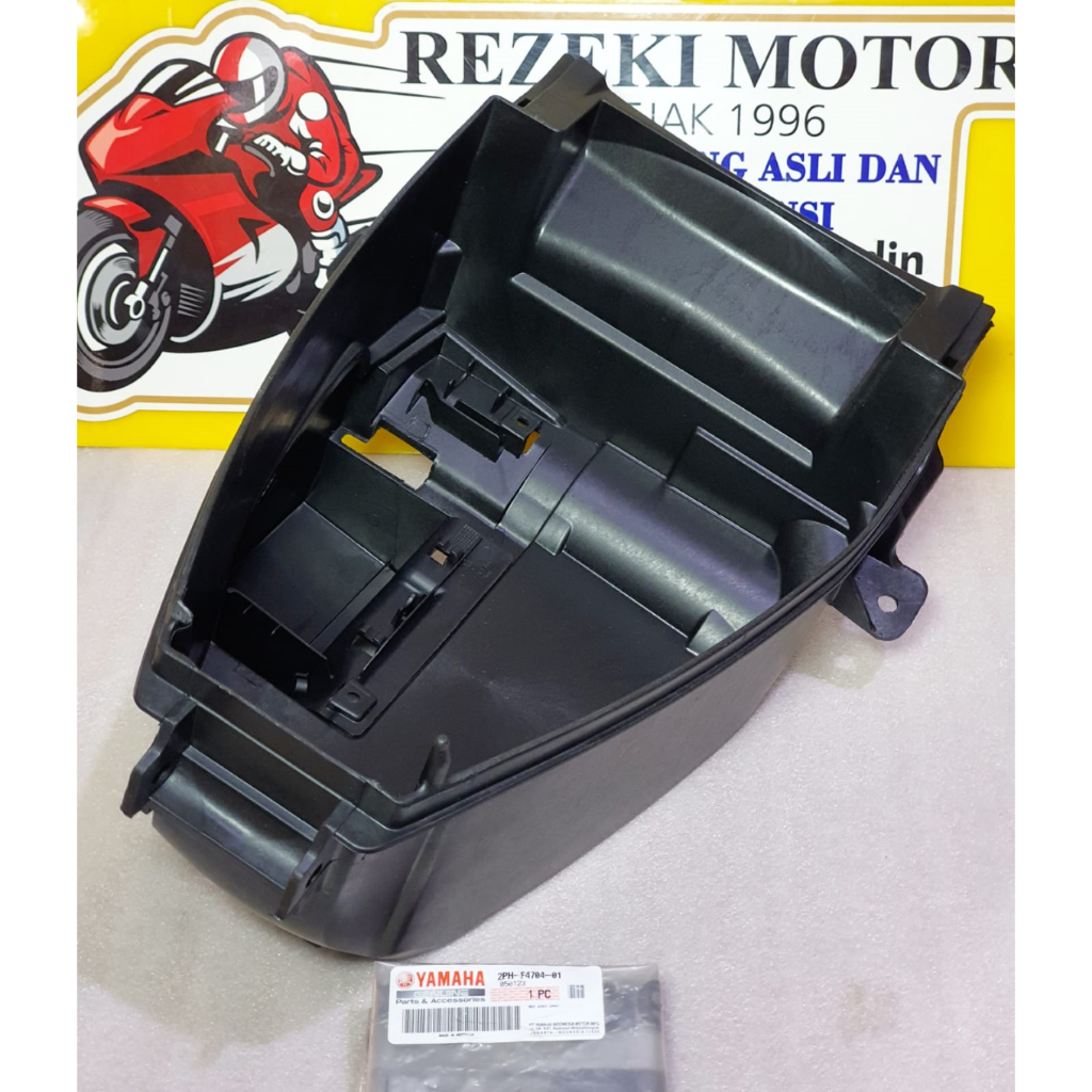 Jual BAGASI BOX TEMPAT AKI MIO M3 Z 125 CC 2PH-F4704 ASLI ORI YAMAHA