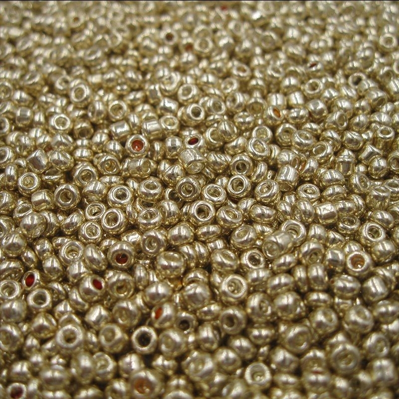 Jual 1 PACK 4MM GLASS SEED BEADS 6/0 MANIK-MANIK PASIR GELANG