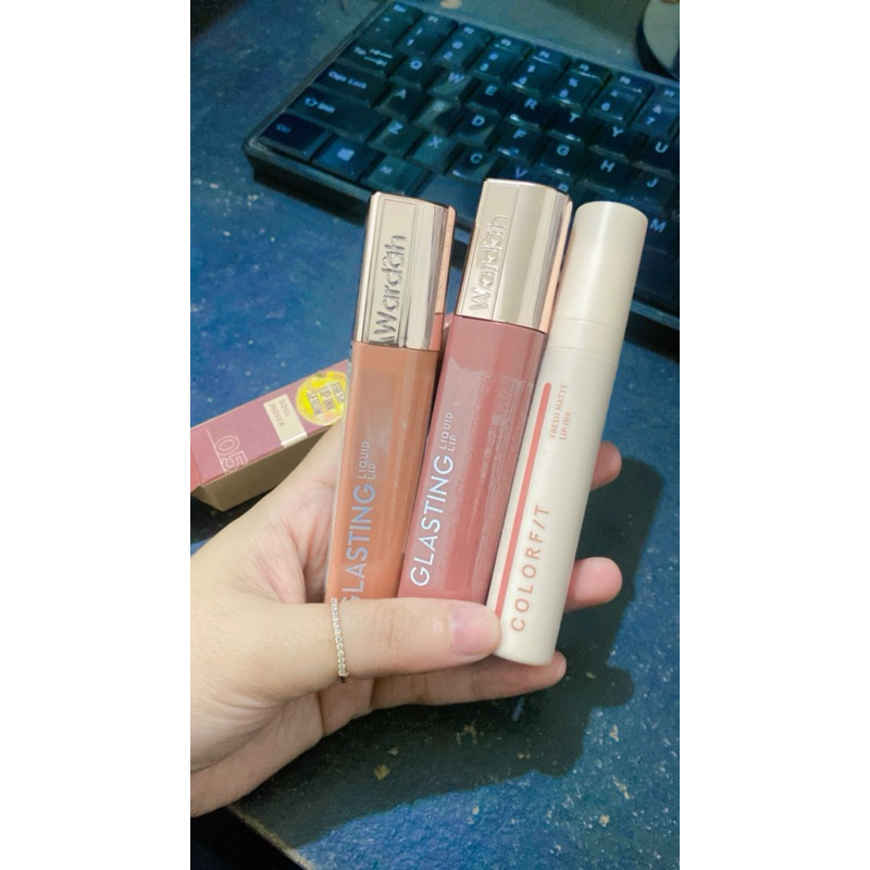 Jual WARDAH GLASTING LIQUID LIP SERUM INK | Shopee Indonesia