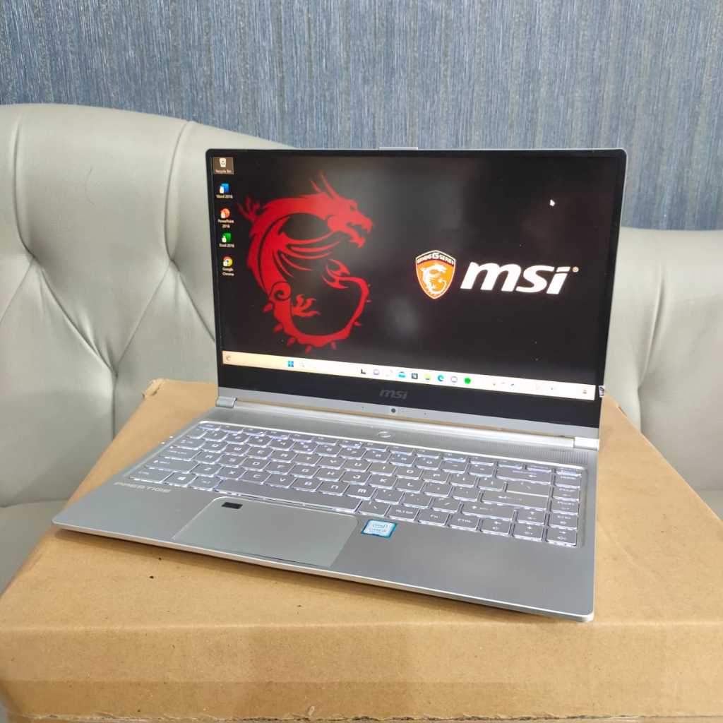 Jual Laptop Seri Langka MSI PS42-8RA Core i5-8265U 8/512Gb #DualVga Silver  | Shopee Indonesia