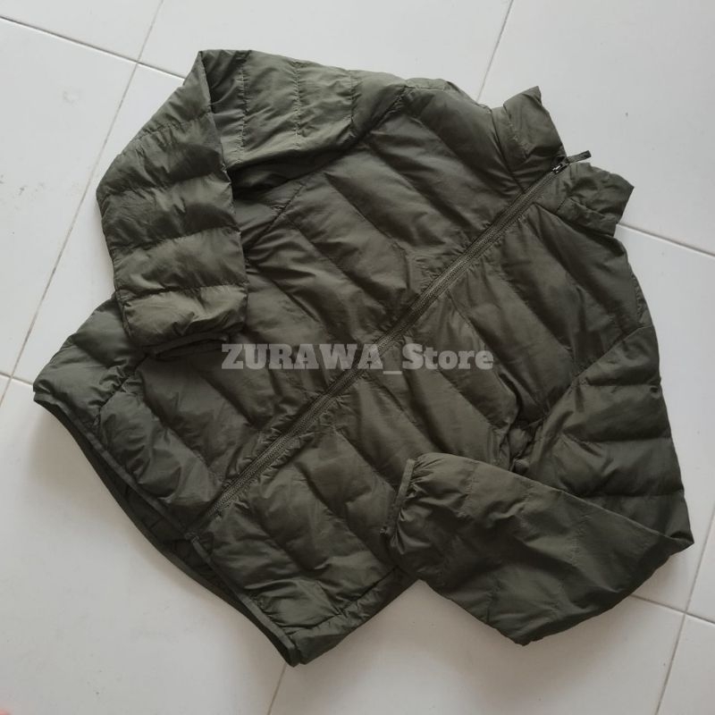 Jual Jacket Bulang UNIQLO Ultralight Cacing Outdoor Gunung Winter ...
