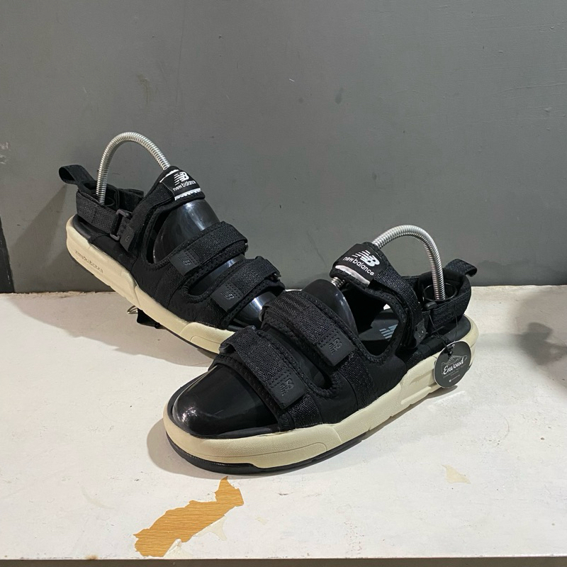 Sandal New Balance Caravan Original New Balance Futurist Sandals