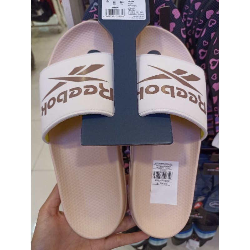 Jual sandal slide reebok cream white | Shopee Indonesia