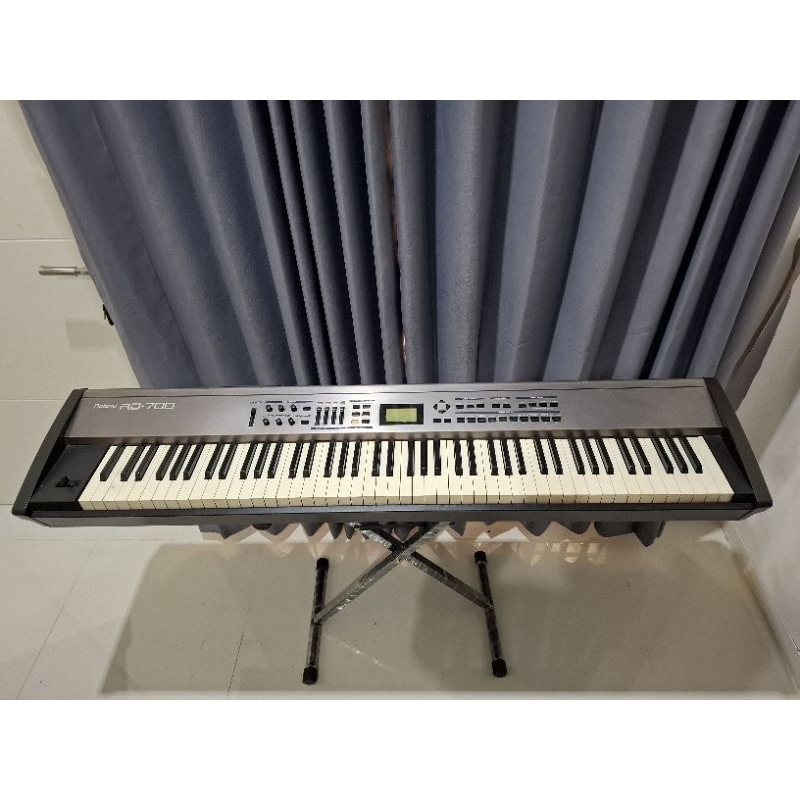 Jual Piano Roland rd700 normal mulus | Shopee Indonesia
