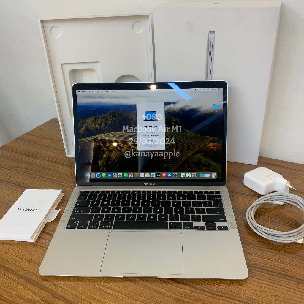 Jual Macbook Air M1 256GB Silver Garansi Resmi RAM 8Gb SSD 256GB ...