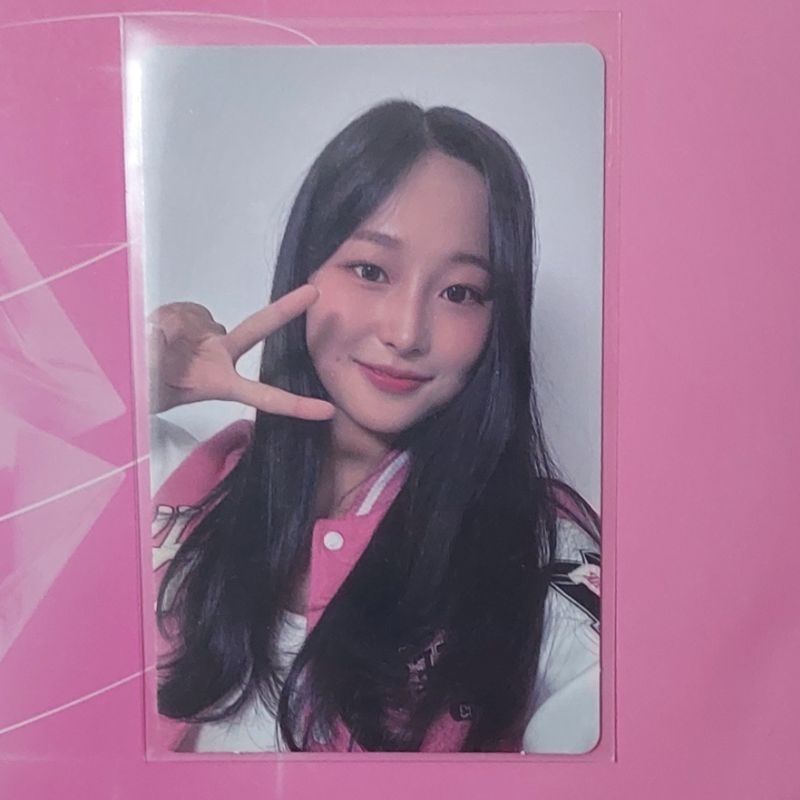 Jual [BACA DESC] Universe ticket official photocard vanesya enny ...