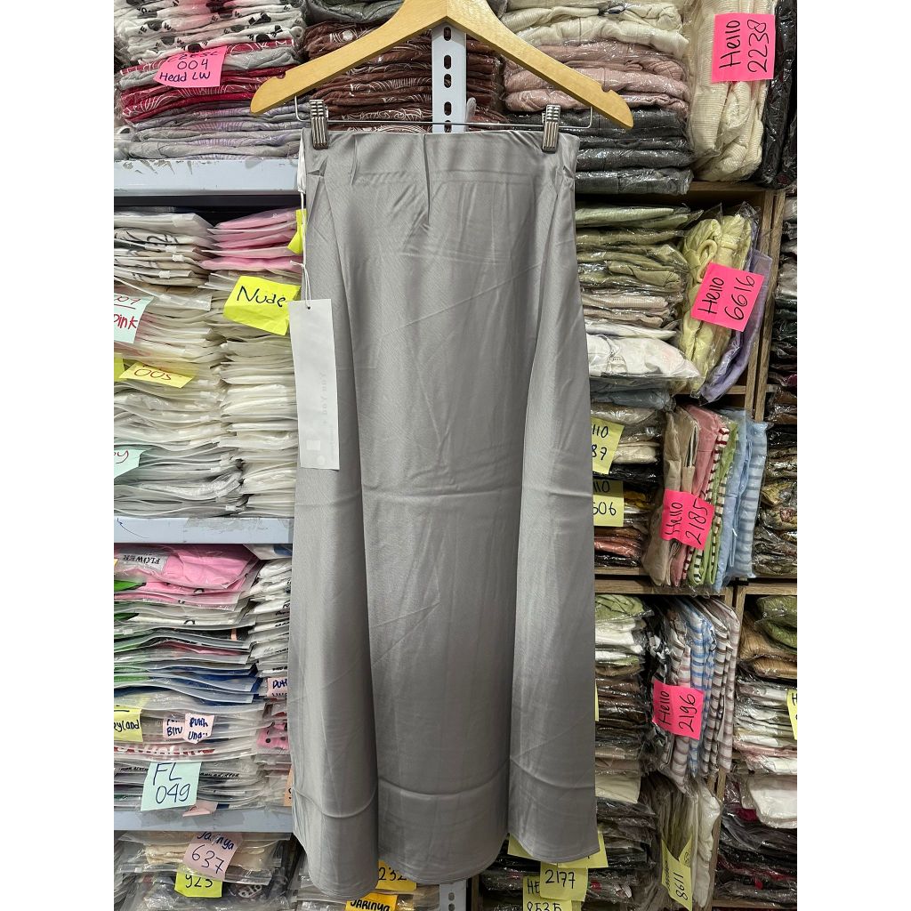 CN022 6005 MAXI SKIRT SATIN YOUYOU