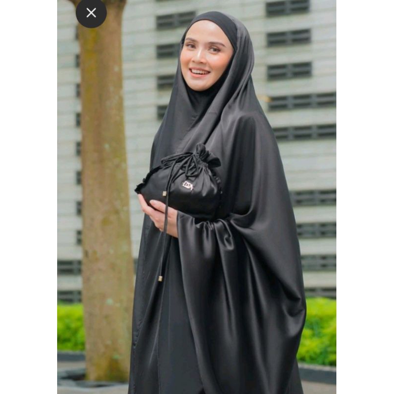 Jual preloved 1x pakai LENGKAP BOX DOA -- qeenara prayer robe set by ...