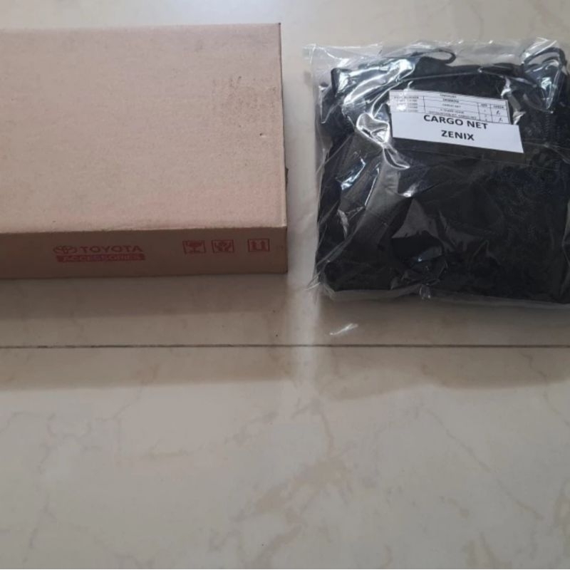 Jual Cargo Net Jaring Bagasi Innova Zenix Original Toyota Part 100% ...