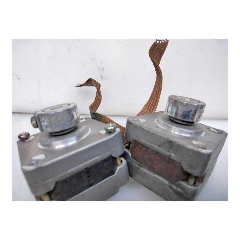 Jual stepper motor ex old floppy disk Nema 14 | Shopee Indonesia