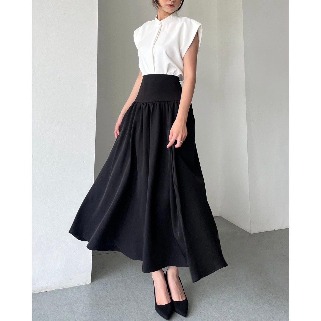 Wool Air Layer Peplum Half Skirt