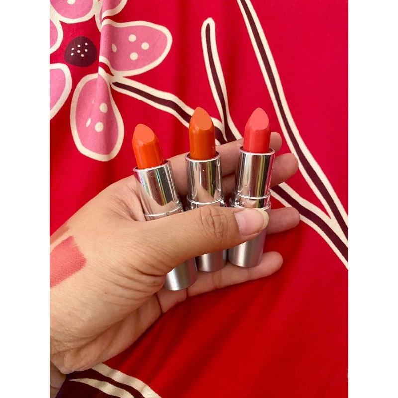 Jual LIPSTIK WARDAH ULIR ( kemasan tanpa kardus ) | Shopee Indonesia