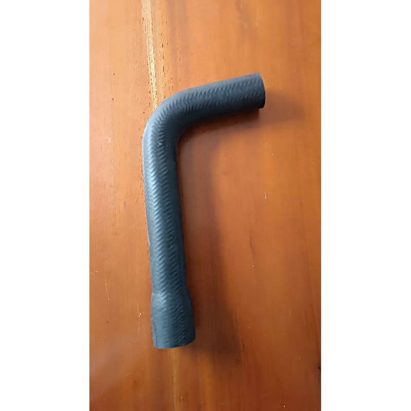 Jual selang radiator atas nissan cedric diesel | Shopee Indonesia
