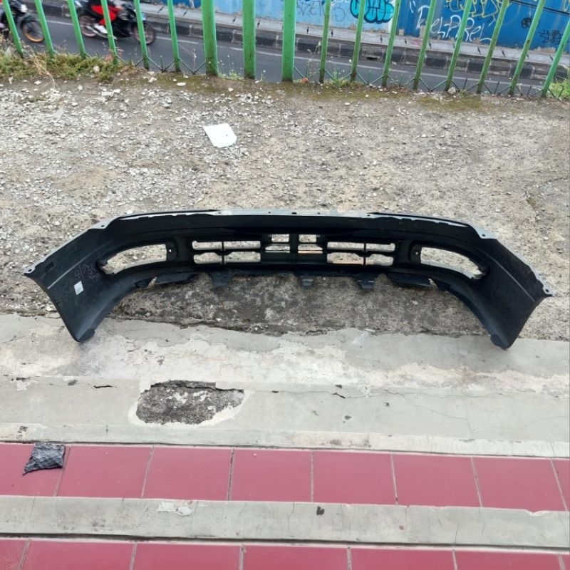 Jual Bumper / bemper depan mobil Toyota Corona Absolute ST191 ( Kode ...