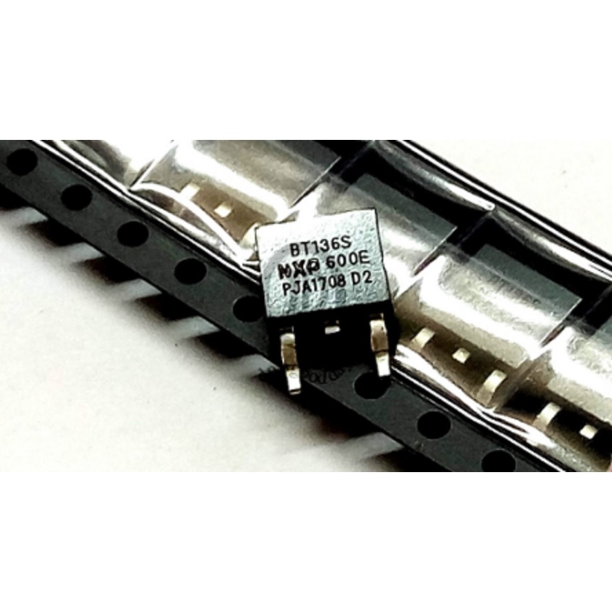 1PCS BLF878 UHF 300W 40V 1.4A Transistor Genuine and New100