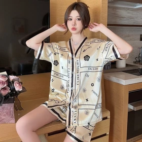 Piyama Wanita Kancing Depan Baju Tidur Wanita Impor Best Quality SATIN Mewah Elegan Baju Tidur