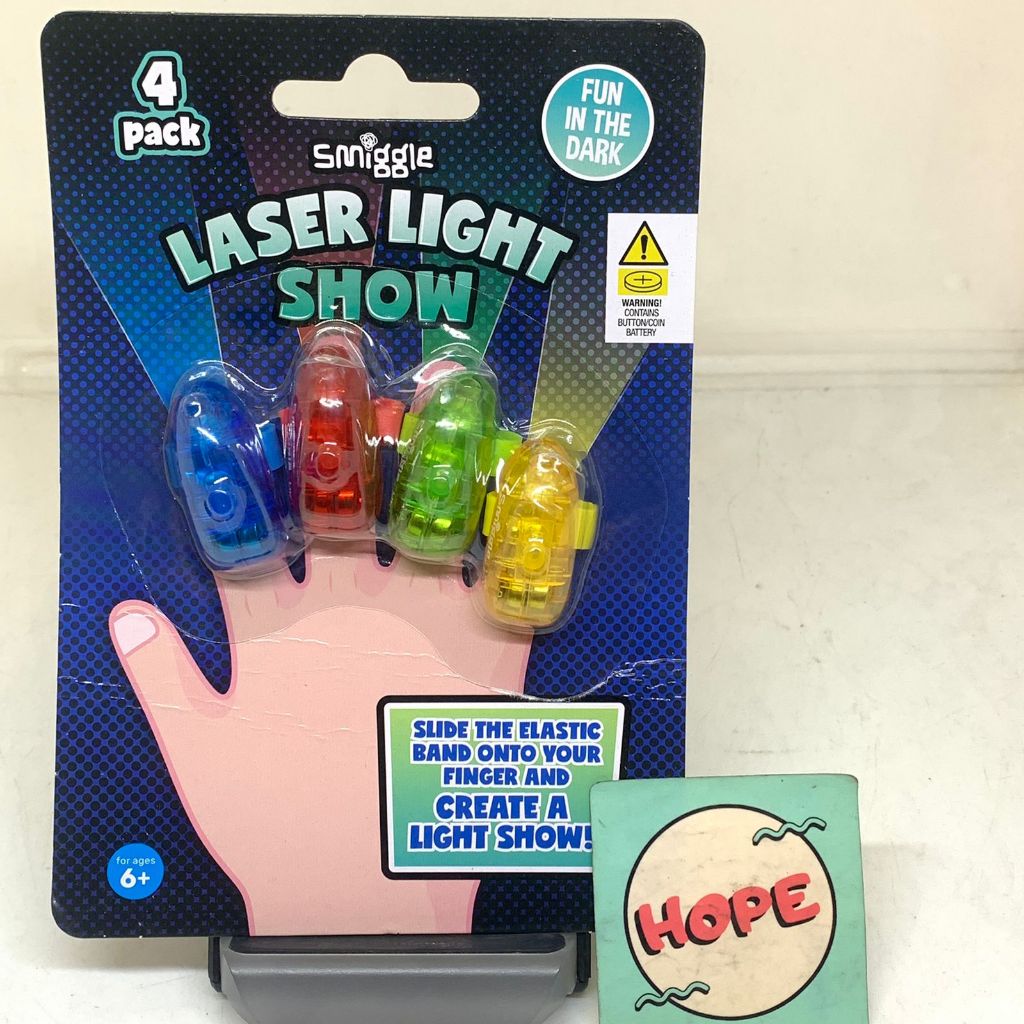 Jual Smiggle Laser Finger Light Show X4 Original Mainan Lampu Tangan ...