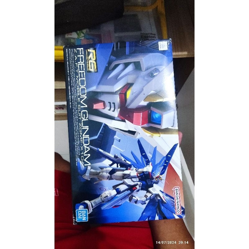 Jual Rg freedom 1/144 gundam bandai ori | Shopee Indonesia