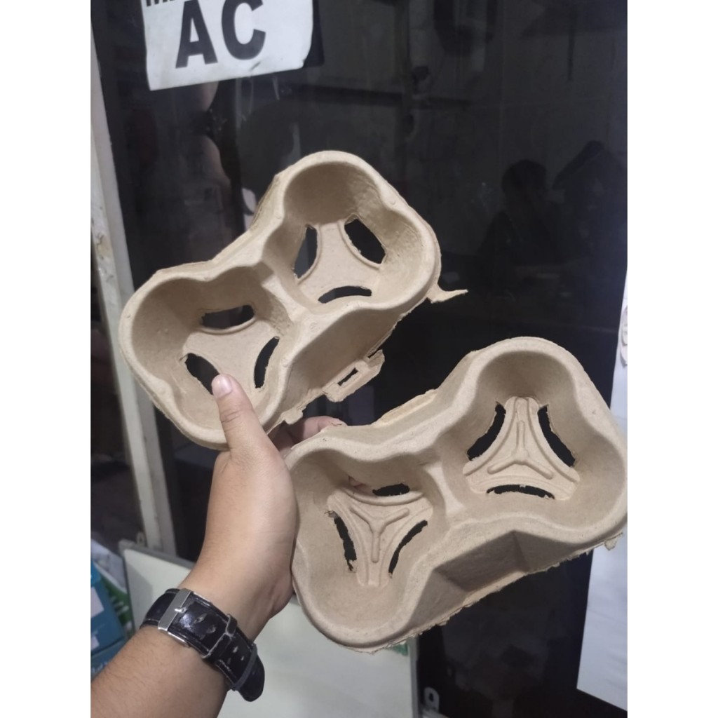 Jual Paper 4 Cup Holder 2 In 1 Bisa Di Belah 2 Tatakan Gelas Plastik ...
