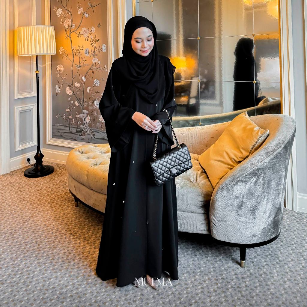 Muntaha Abaya