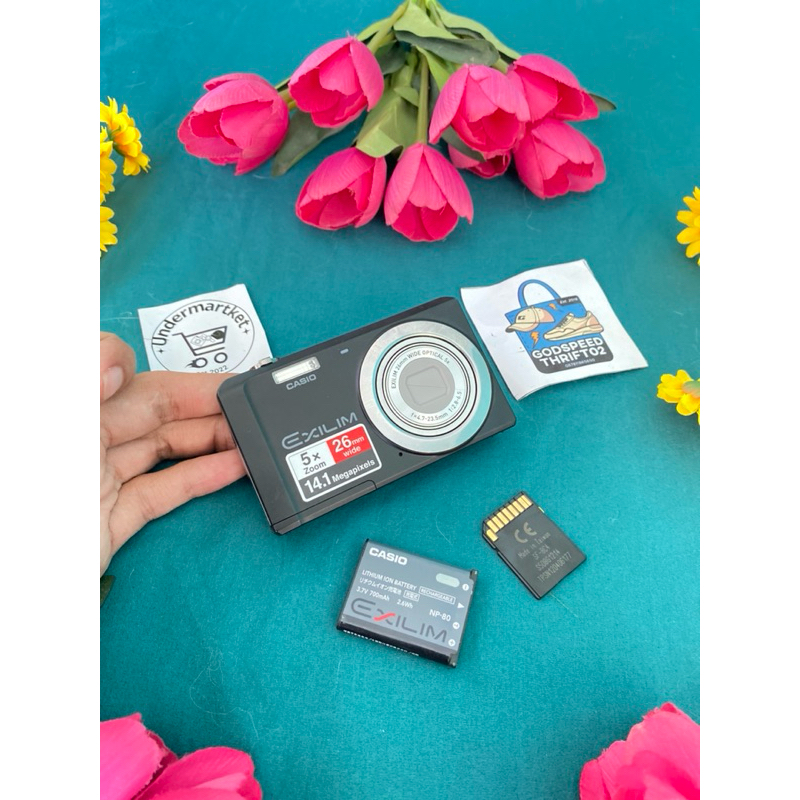 Casio exilim 14.1 megapixels 5x hot sale