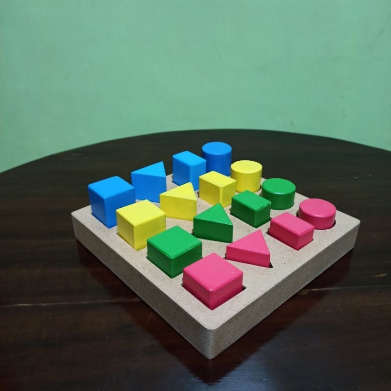 Jual Mainan Edukasi Anak / Papan Balok Warna Geometri Bertingkat ...