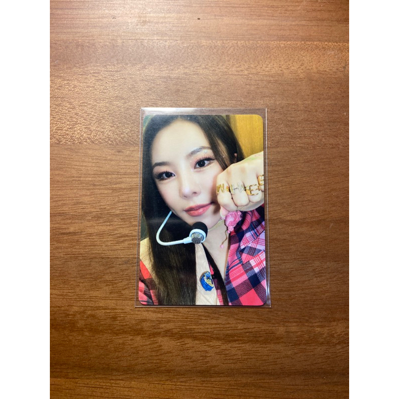 mamamoo wheein サインポラロイド 2025年最新】WHEEINの人気アイテム - メルカリ