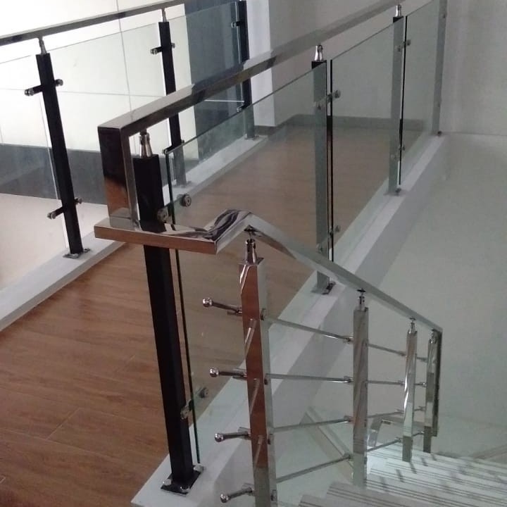 Jual Tiang Railing Tangga Balkon / Tiang Hollow Coating Hitam Model ...