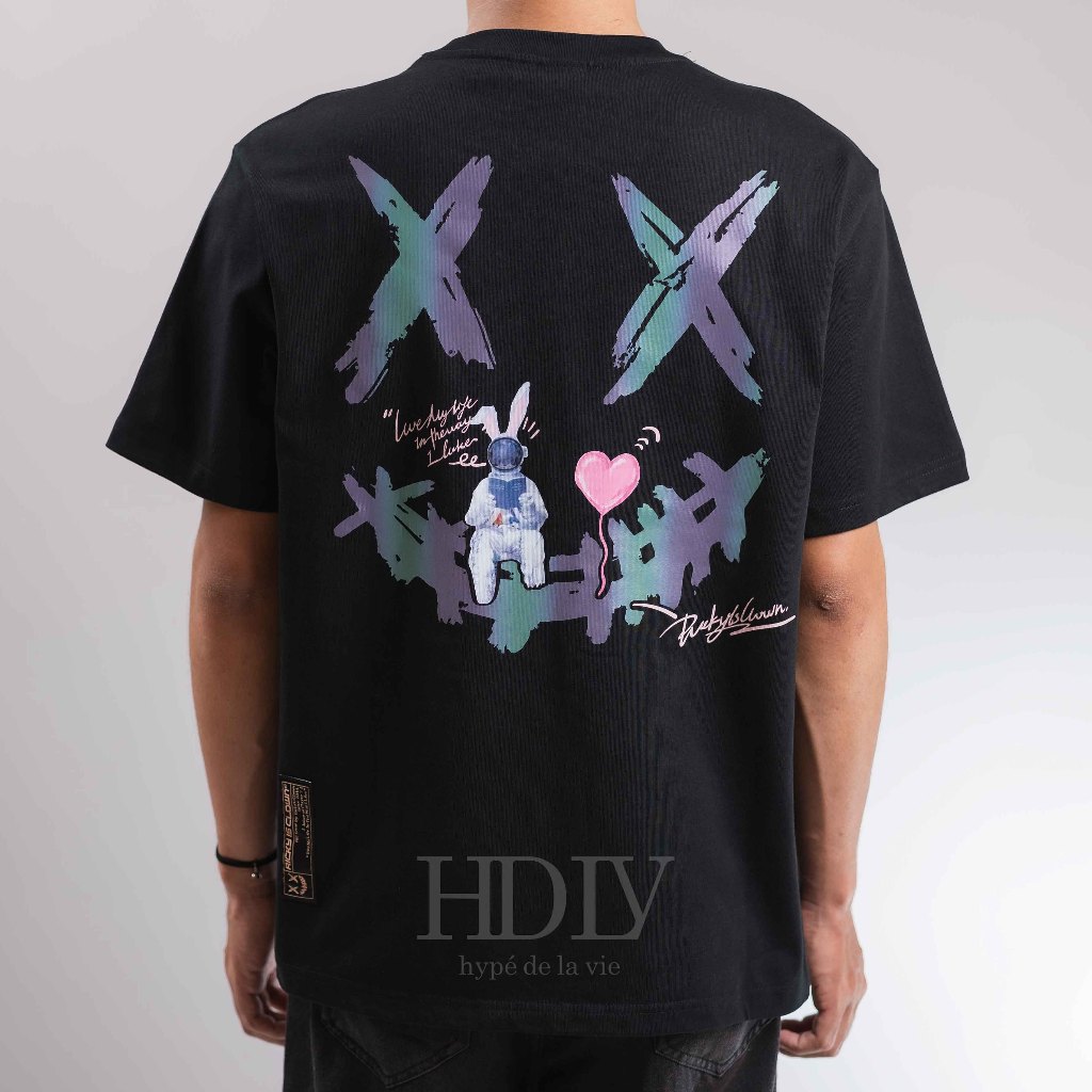 Jual RIC Ricky is Clown SR Astronaut Rabbit Black Tee (100% Original ...