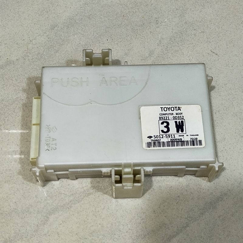 Jual Komputer Computer Body Yaris Vios 89221-0D352 Original | Shopee ...