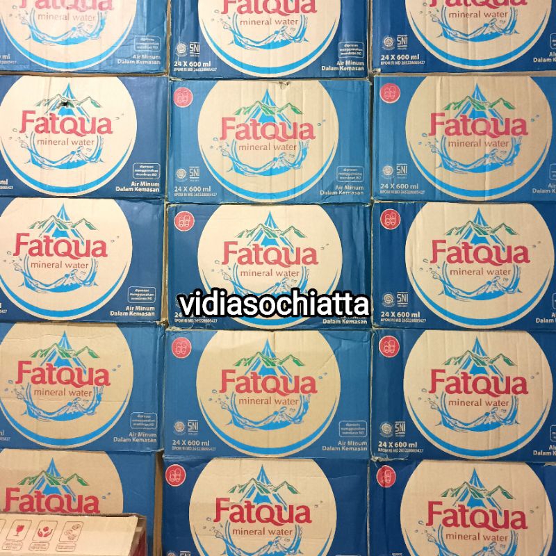 Jual Air Mineral Botol 600ml FatQua isi 24 | Shopee Indonesia