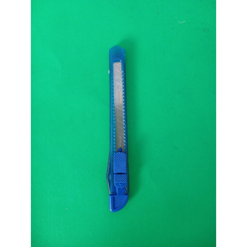 Jual Cutter Renceng kecil AMANDA isi 12 pcs | Shopee Indonesia