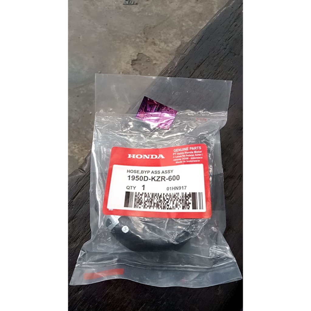 Jual SELANG RADIATOR POMPA AIR HOSE BYPASS ASSY NEW ADV PCX VARIO ...