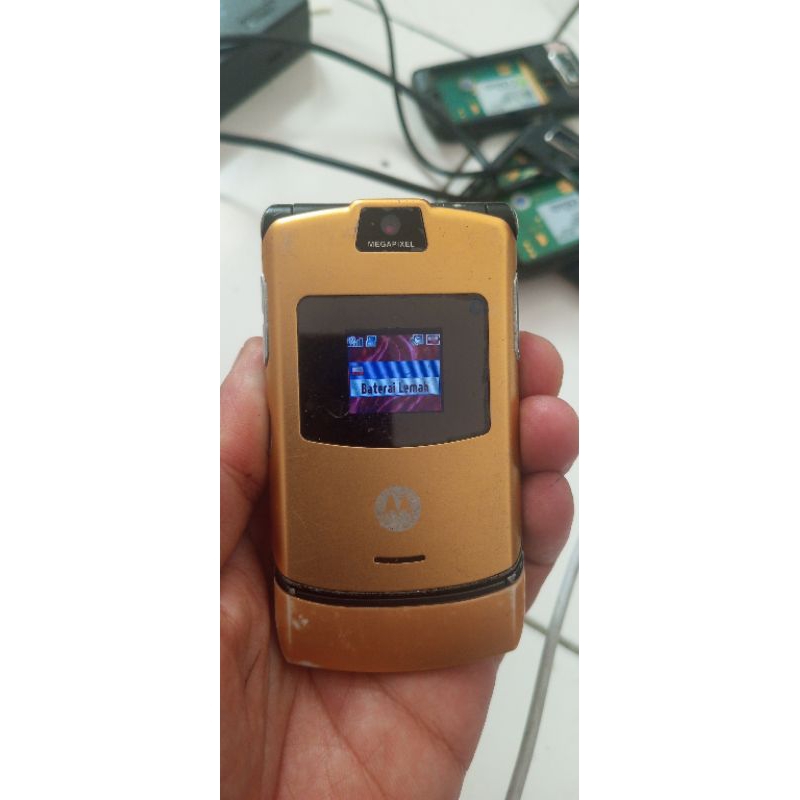 Jual Motorola V3 gold bahan | Shopee Indonesia