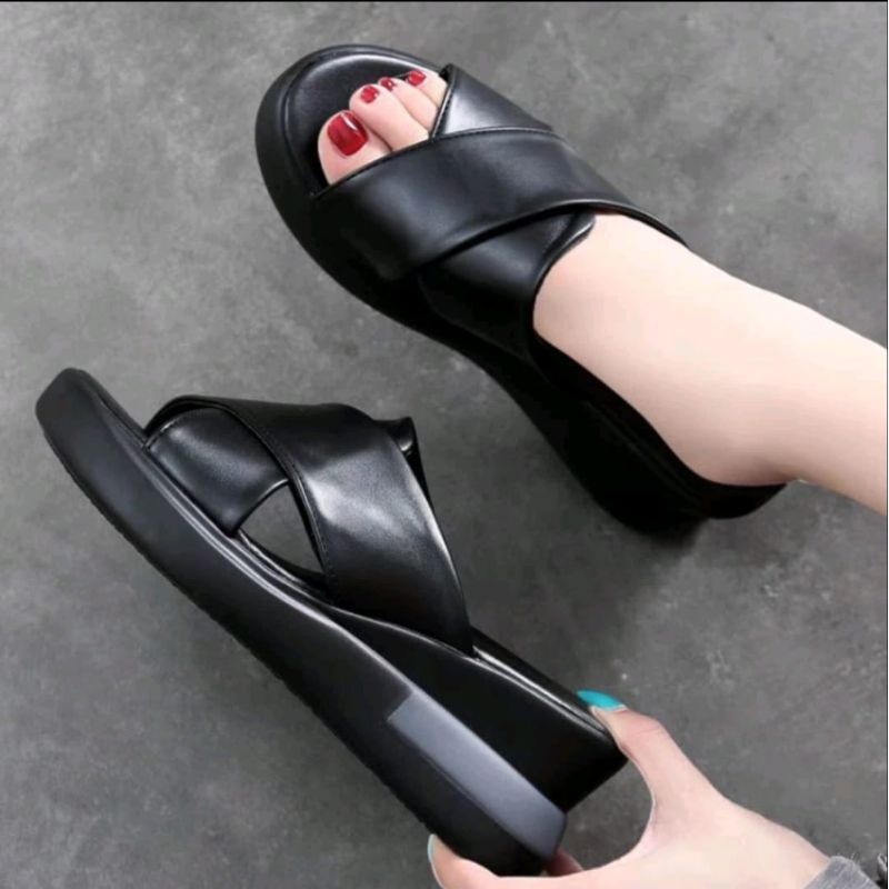 Jual (COD BAYAR DITEMPAT) Sandal Wedges Wanita Slip On Elegan 2024 ...
