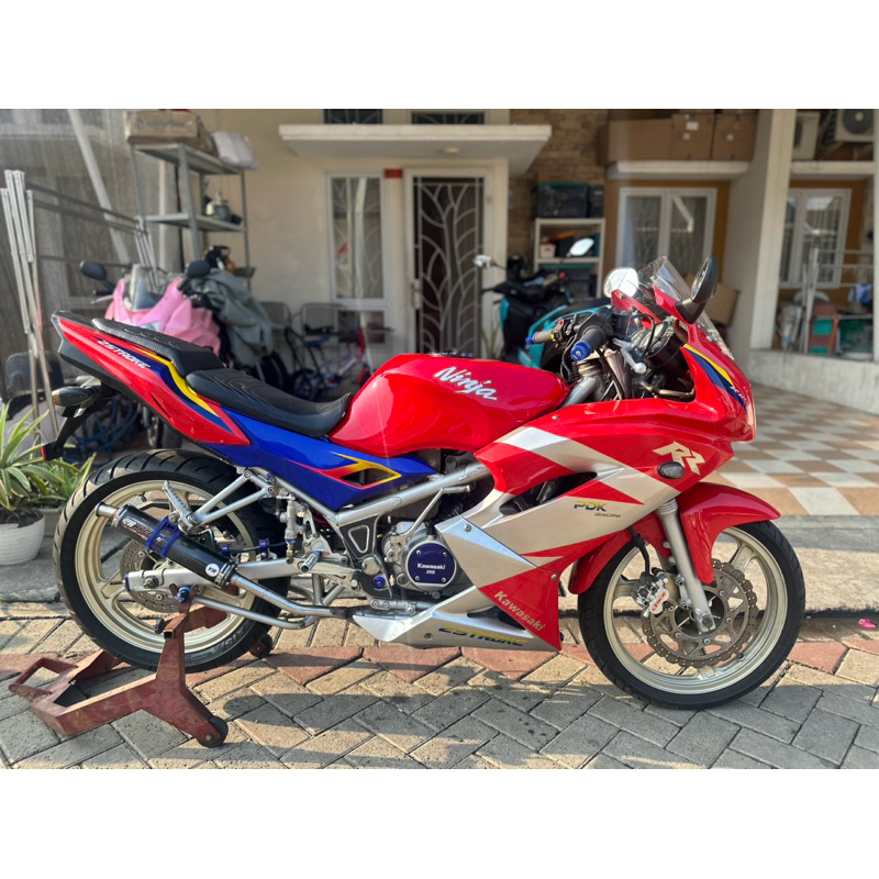 Jual kawasaki ninja rr 2011 merah murmer | Shopee Indonesia