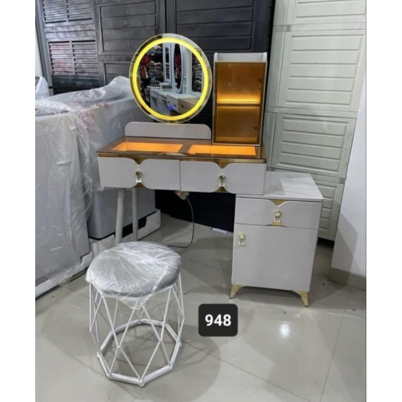 Jual Meja Rias Minimalis lampu LED / Make up table | Shopee Indonesia