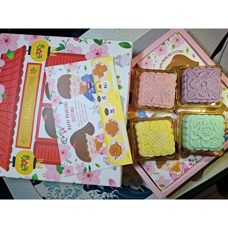 Jual mooncake / mooncakes / mooncake snow skin / kue bulan | Shopee ...