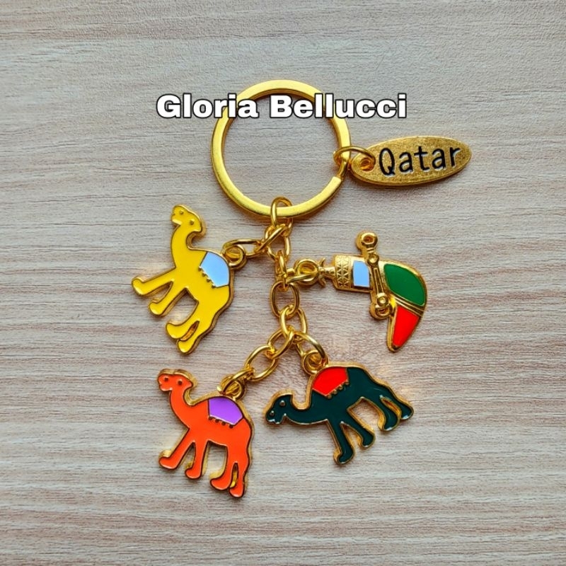 Jual gantungan kunci qatar onta keychain souvenir oleh oleh negara arab ...