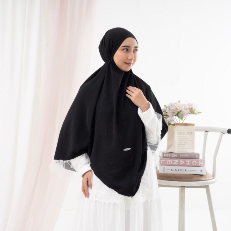 Reka Bentuk Hijab Syar’i Moden & Elegan