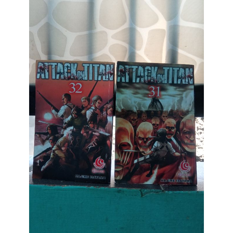 Jual komik attack on Titan vol 31 / attack on Titan vol 32/ preloved ...
