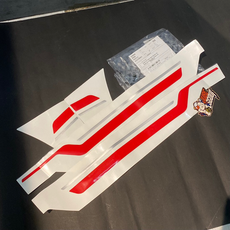 Jual Sticker Kit Vespa GTS Super Sport 3V IGET | Shopee Indonesia