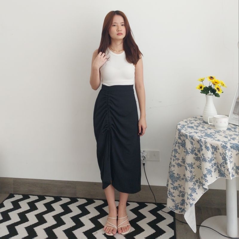 Jual Areum Skirt / Rok Serut Crinkle / Rok Panjang Premium Crinkle ...