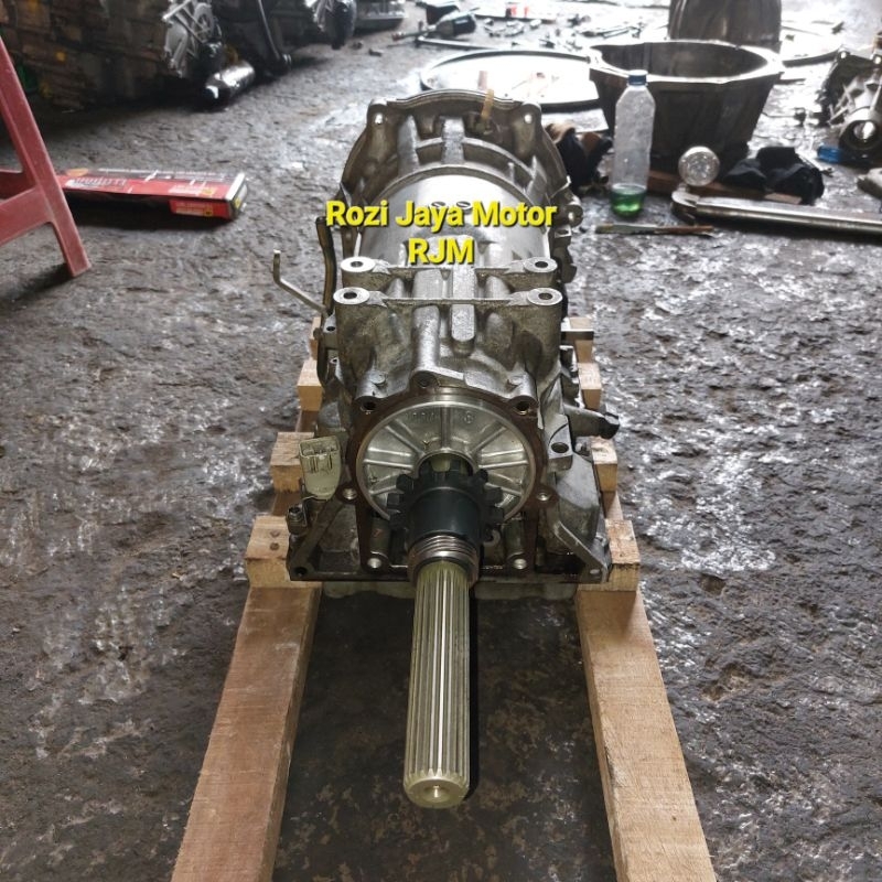 Jual Transmisi Gearbox Matic Toyota Innova Diesel 2kD Garansi | Shopee ...