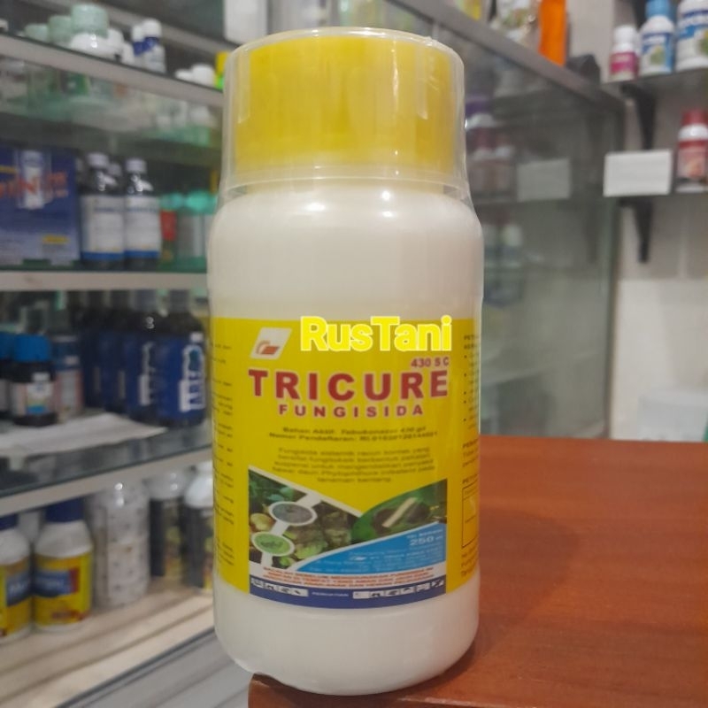 Jual fungisida TRICURE 430sc 250ml bahan aktif : tebuconazole 430g/l ...