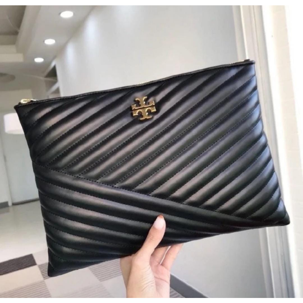 Tory burch kira chevron pouch sale