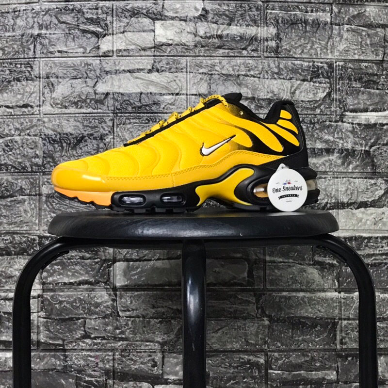 nike tn yellow black