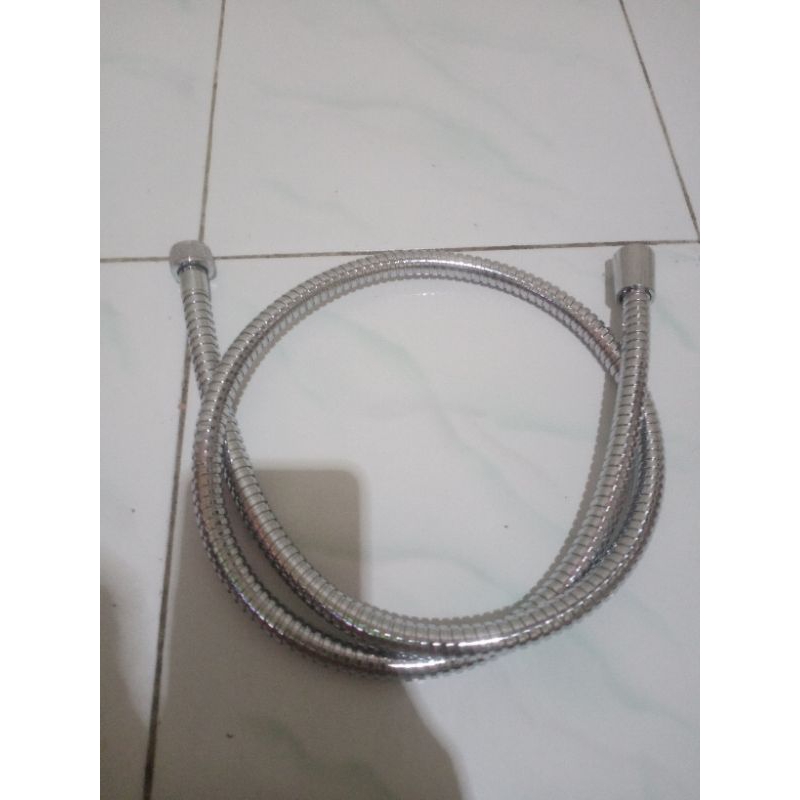 Jual selang jet shower cebox. Shopee Indonesia
