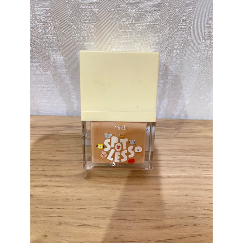Jual [Preloved] MAD FOR MAKEUP Spotless Second Skin Serum Concealer
